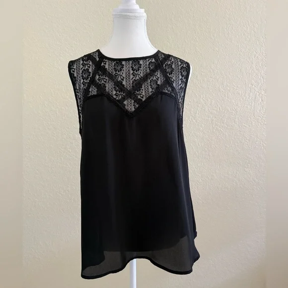 Fun2fun black lace camisole/ tank top - Picture 1 of 10